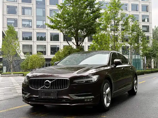 Volvo S90 2018