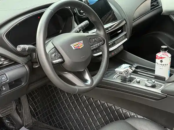 Cadillac CT5 2023