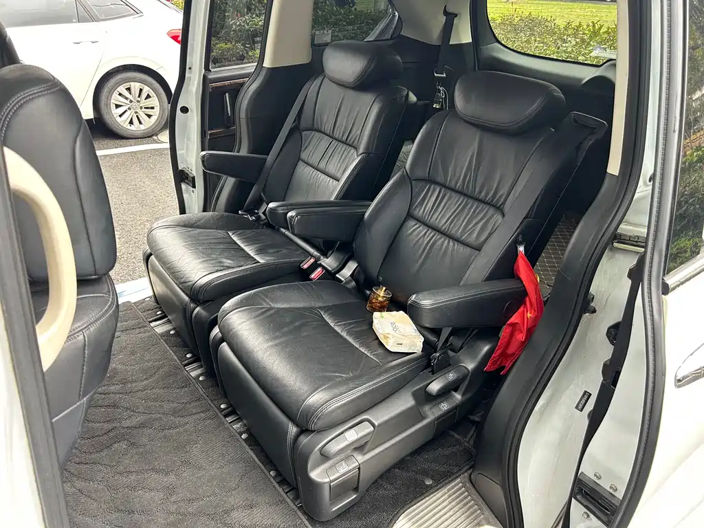 Honda Odyssey 2015 — фото 15
