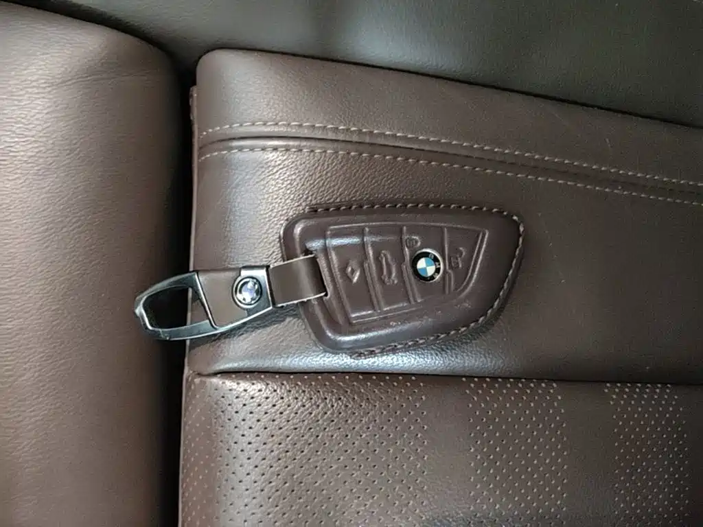 BMW X5 2021 — фото 9
