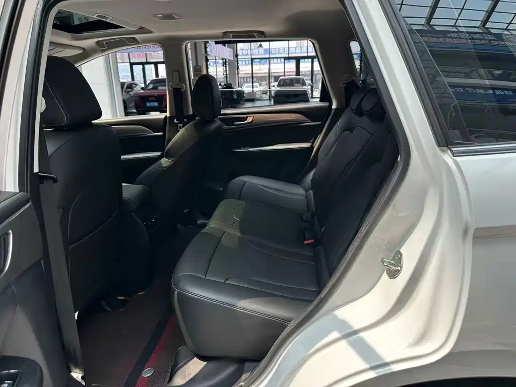 Haval M6 2023 — фото 12