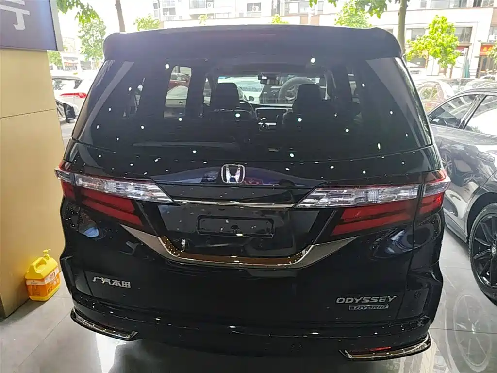 Honda Odyssey 2020 — фото 6
