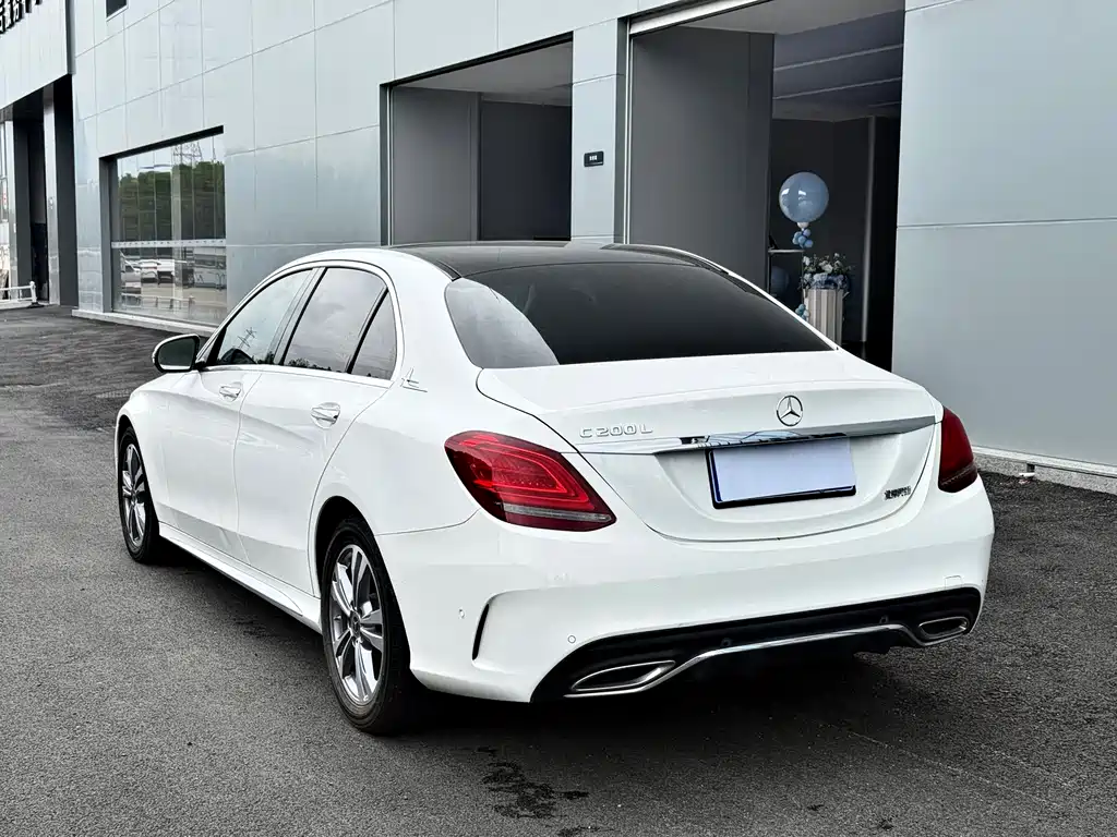 Mercedes-Benz C-Class 2021 — фото 12