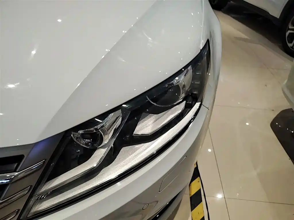 Volkswagen CC 2015 — фото 24