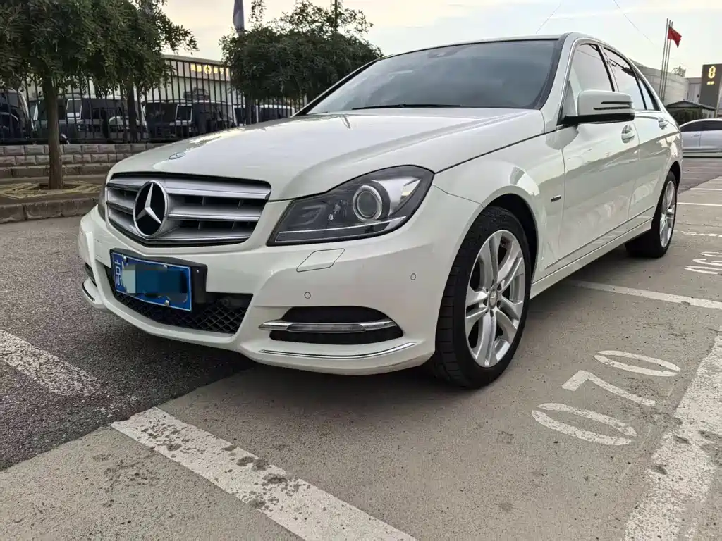Mercedes-Benz C-Class 2012