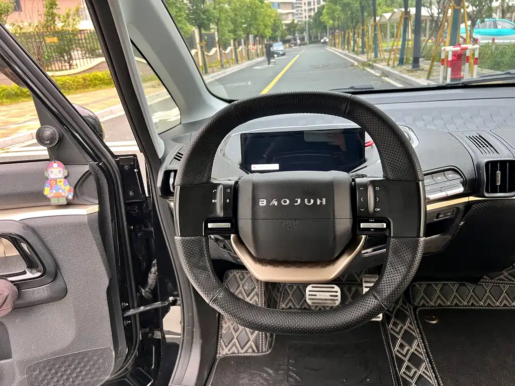 Baojun Kiwi EV 2021 — фото 10