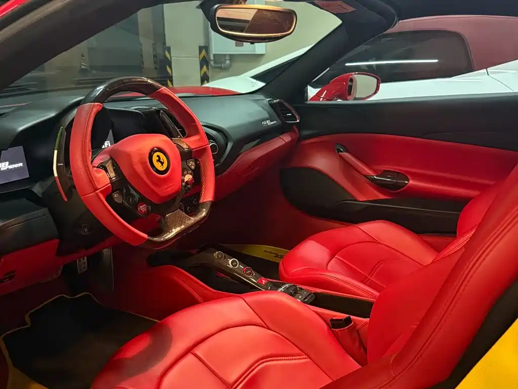 Ferrari 488 2017 — фото 10