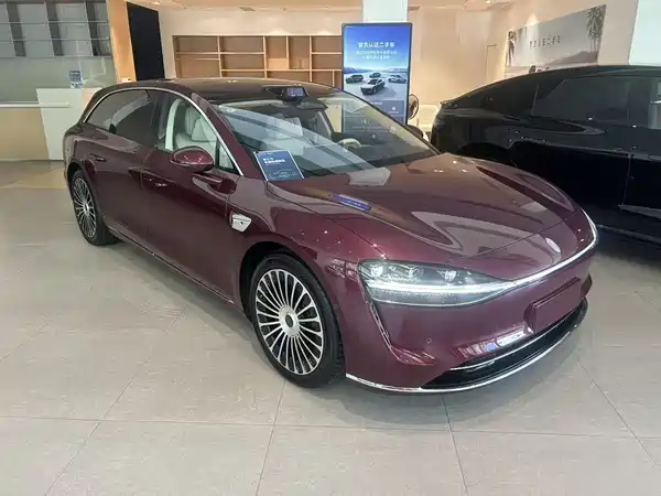Stelato S9T 2025