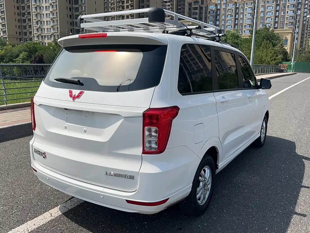 Wuling Hongguang 2022