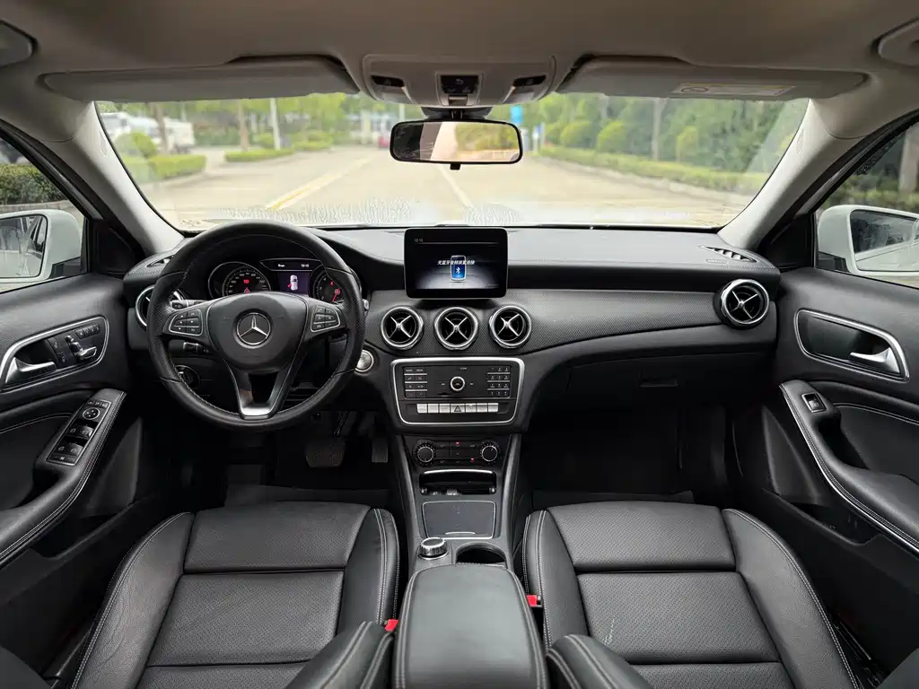 Mercedes-Benz GLA 2018