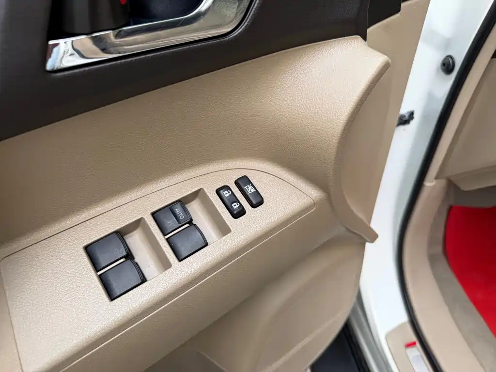 Toyota Highlander 2014 — фото 24