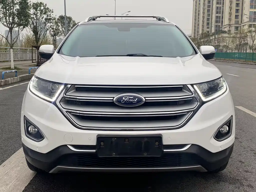 Ford Edge 2019 — фото 2