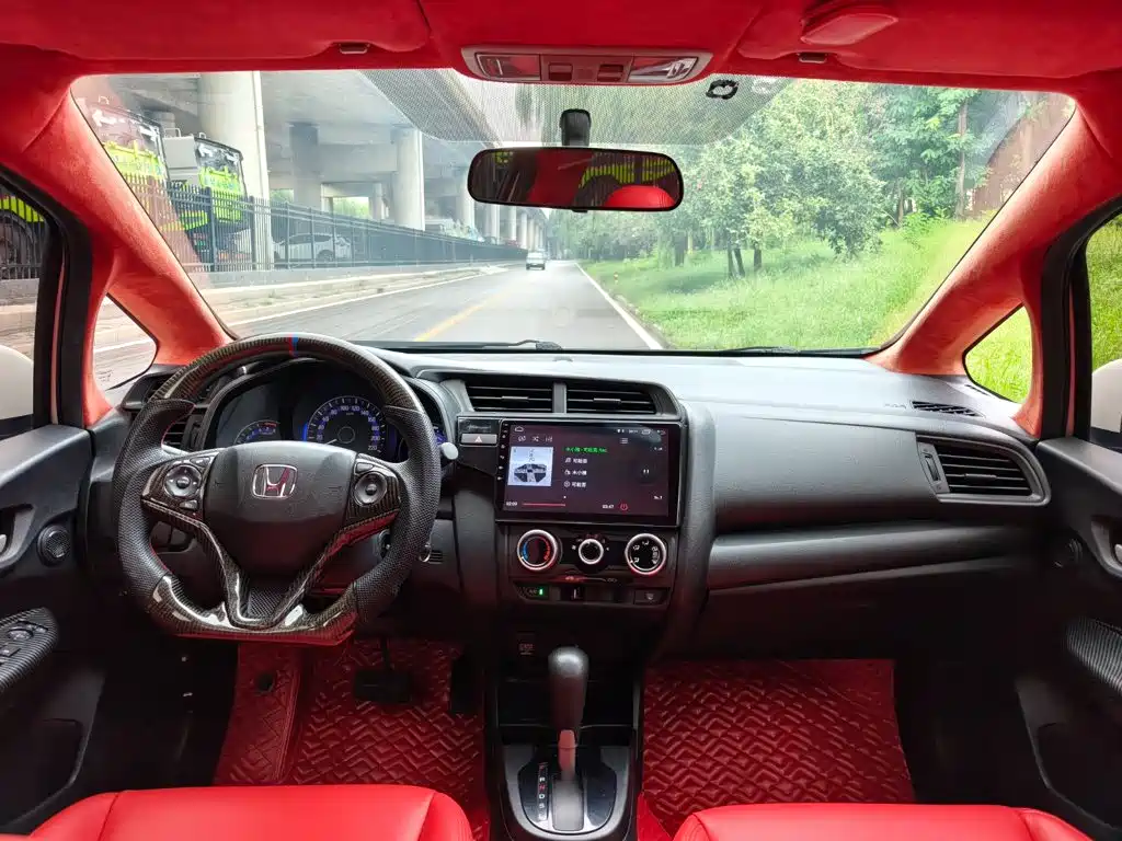 Honda Fit 2019 — фото 10