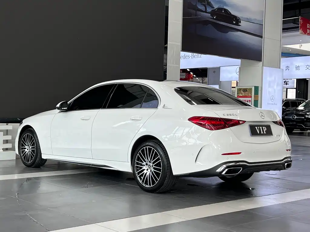 Mercedes-Benz C-Class 2022