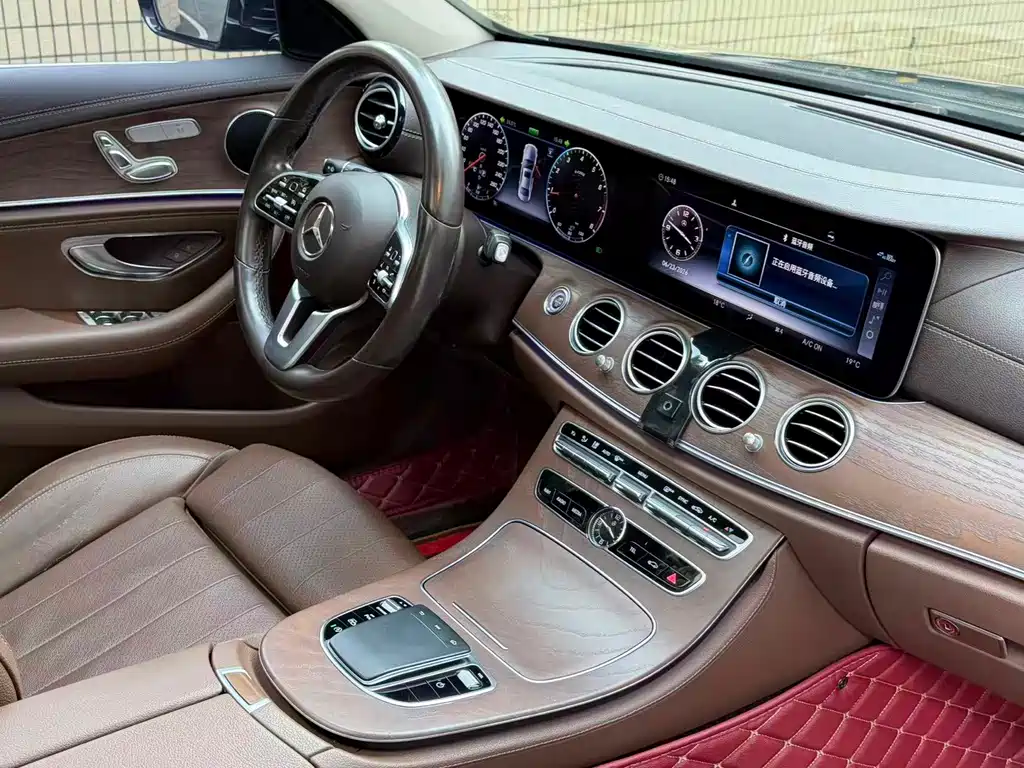 Mercedes-Benz E-Class 2020
