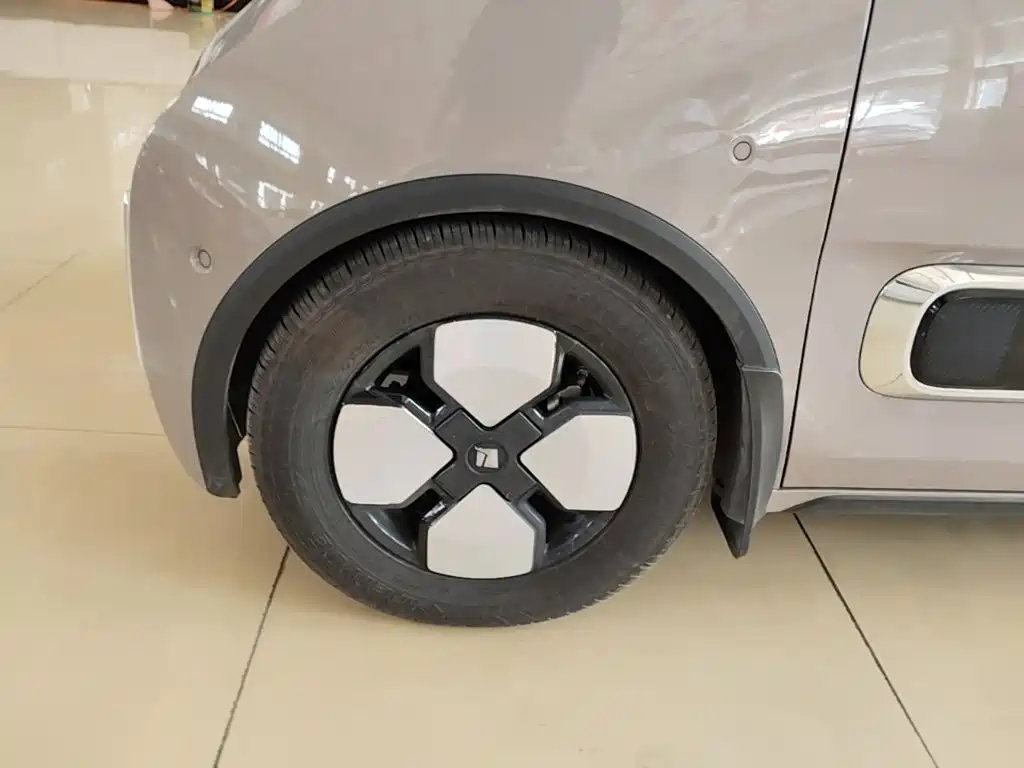 Baojun KiWi EV 2024 — фото 23