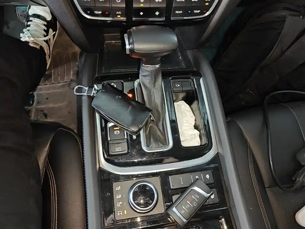 GAC Motor Trumpchi GS8 2018 — фото 14