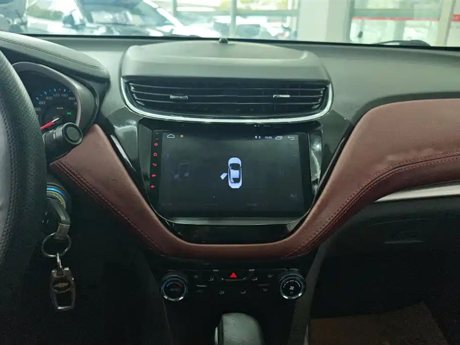 Chevrolet Malibu 2017 — фото 13