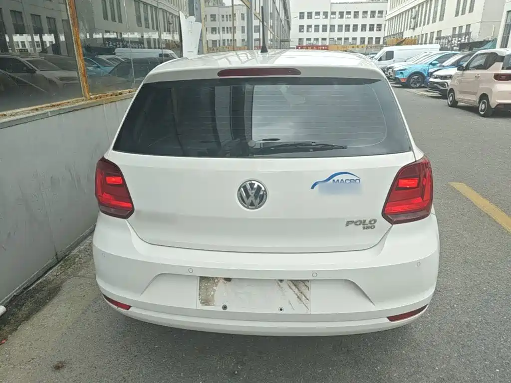 Volkswagen Polo 2016