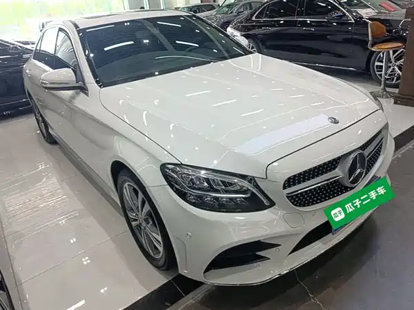 Mercedes-Benz C-Class 2020