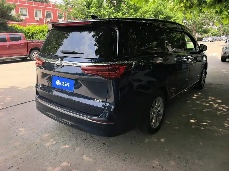 Buick GL8 2021