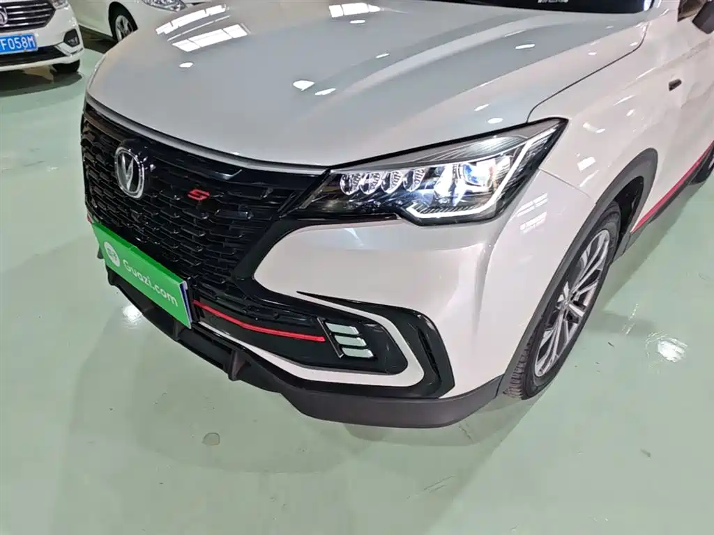 Changan CS85 COUPE 2021 — фото 24