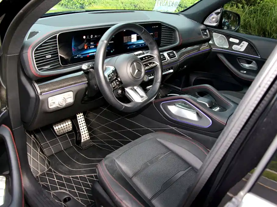 Mercedes-Benz GLE AMG 2025 — фото 8