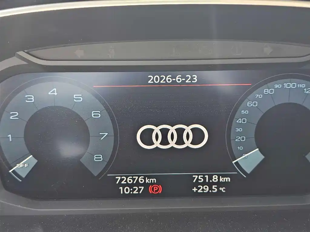 Audi Q3 2020 — фото 10