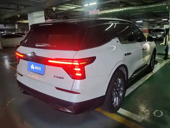 Ford Edge 2024