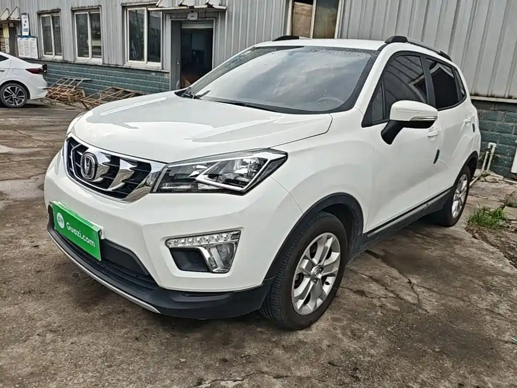 Changan CS15 2017 — фото 2