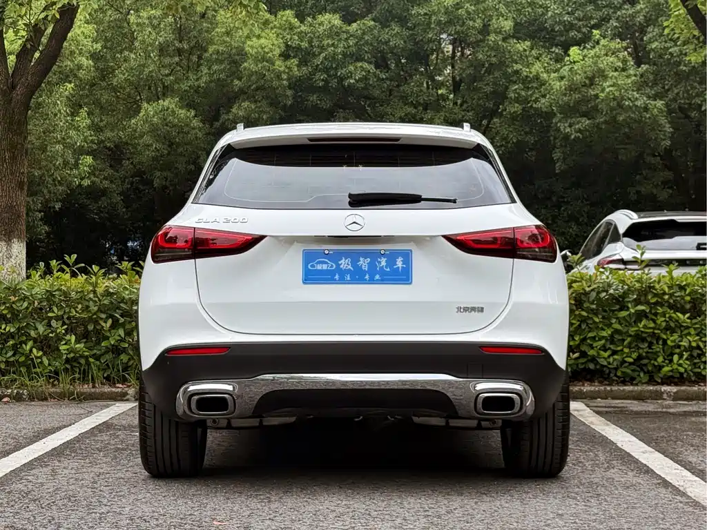 Mercedes-Benz GLA 2023 — фото 6