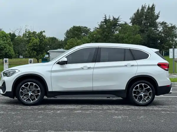BMW X1 2021