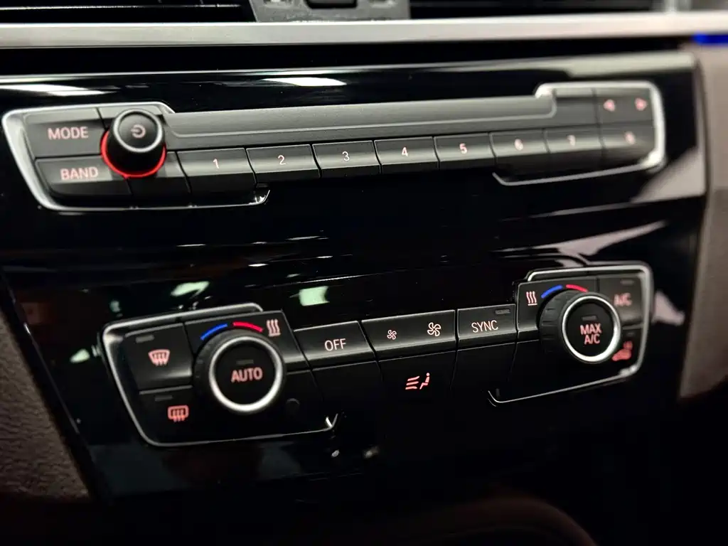 BMW X1 2021 — фото 16