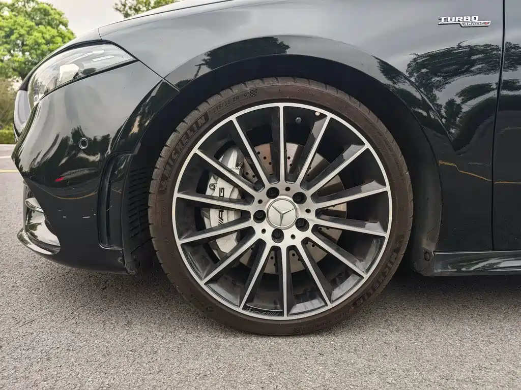 Mercedes-Benz A-Class AMG 2023 — фото 11