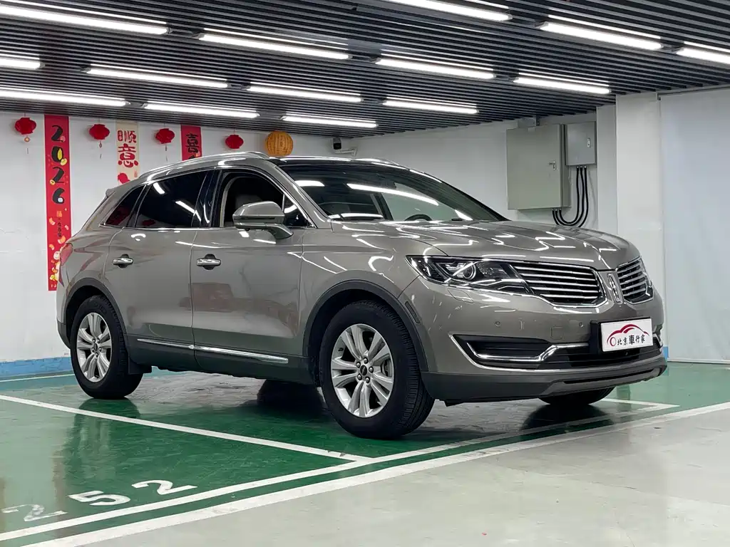 Lincoln MKX 2017 — фото 3