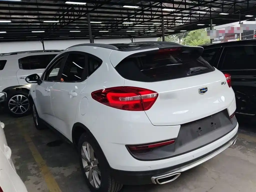Geely Emgrand GS 2017 — фото 5