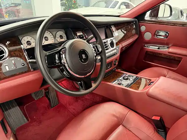 Rolls-Royce Ghost 2013