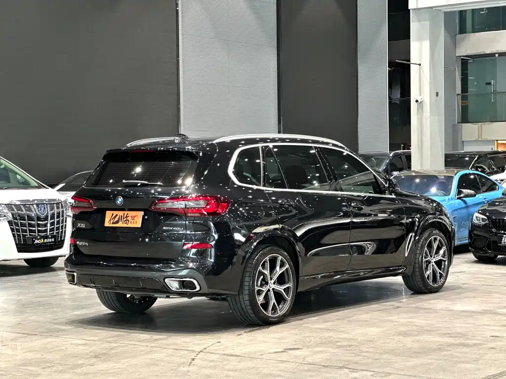 BMW X5 2023 — фото 16