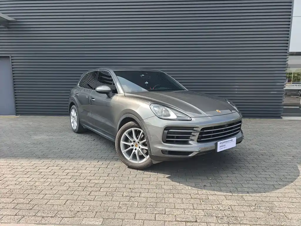 Porsche Cayenne 2020 — фото 1