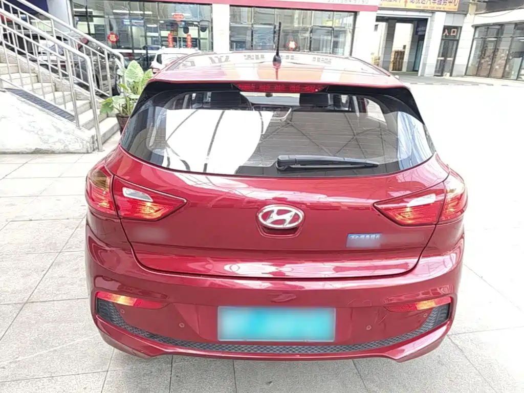 Hyundai Verna RV 2018 — фото 6