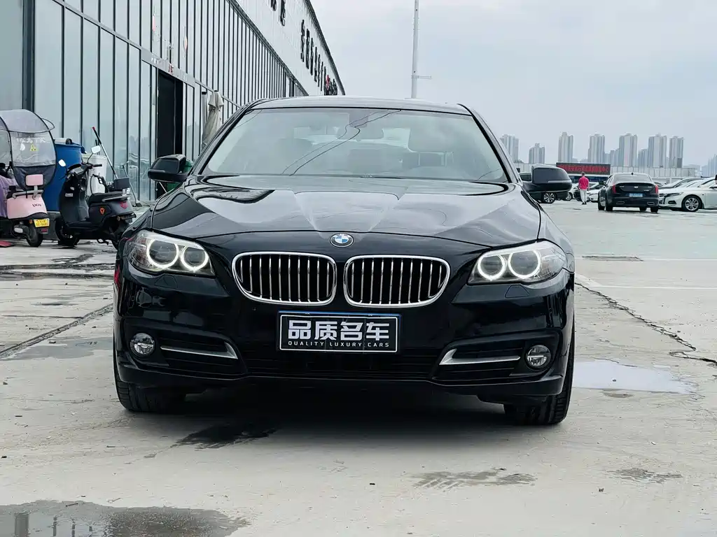 BMW 5 Series 2016