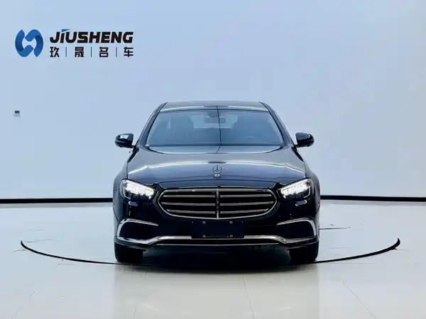 Mercedes-Benz E-Class 2023