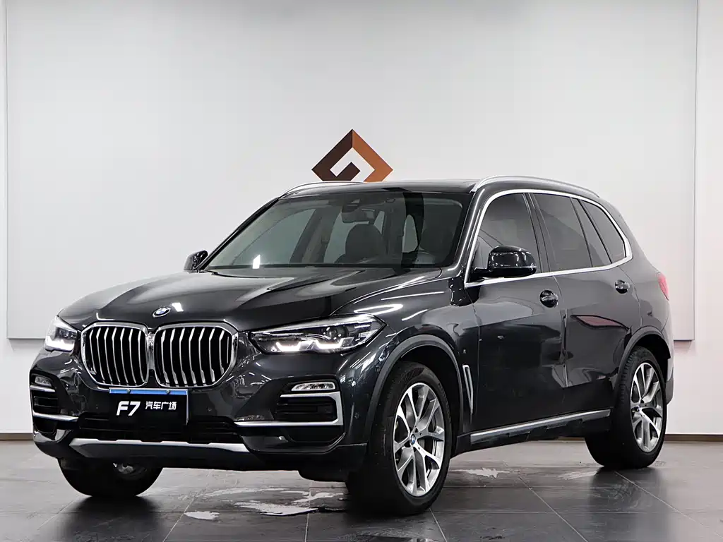 BMW X5 2020 — фото 1