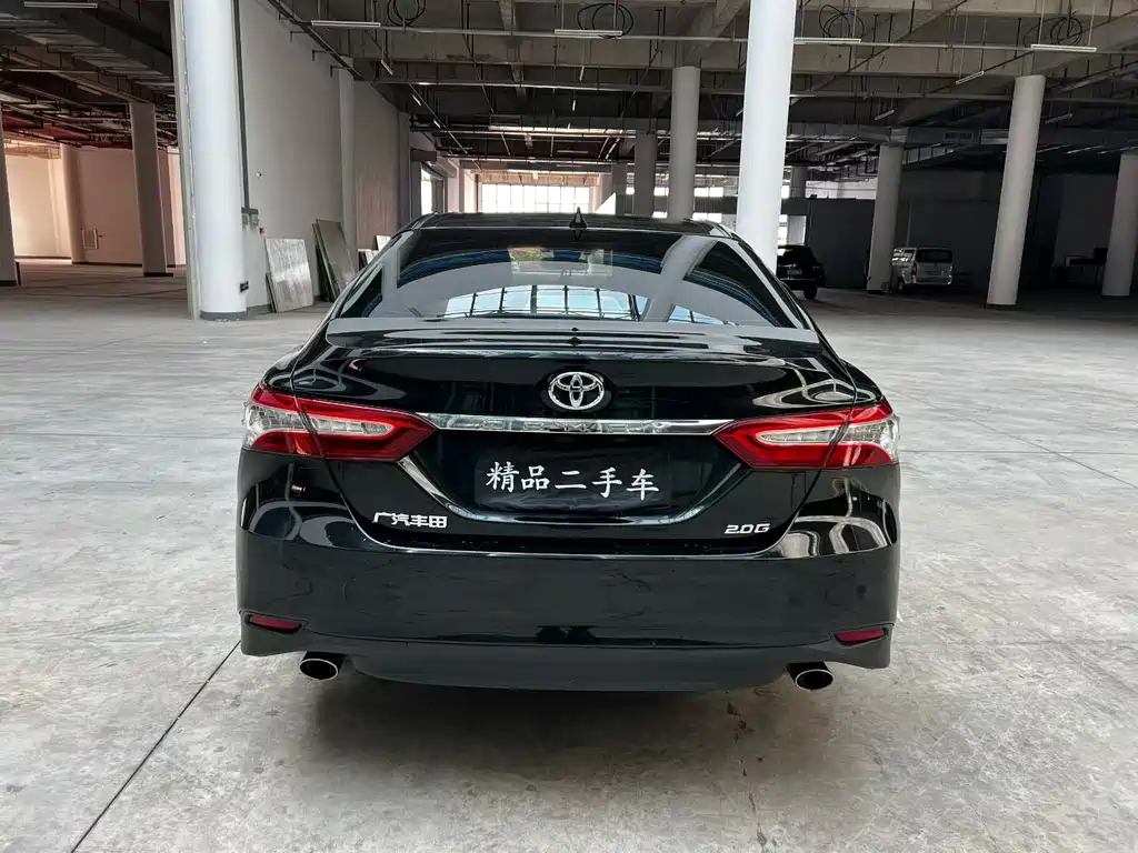 Toyota Camry 2019 — фото 7