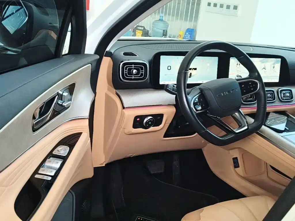 Chery Tiggo 9 2023 — фото 16