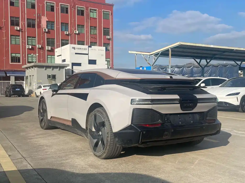 HiPhi Z 2022 — фото 7