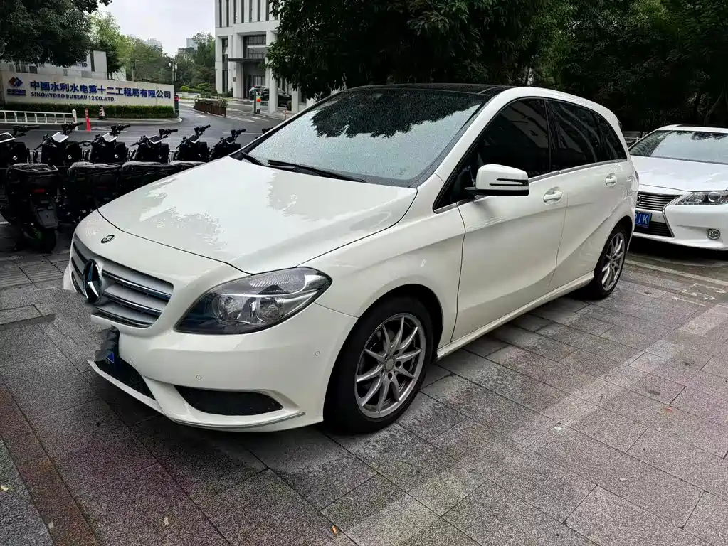 Mercedes-Benz B-Class 2014