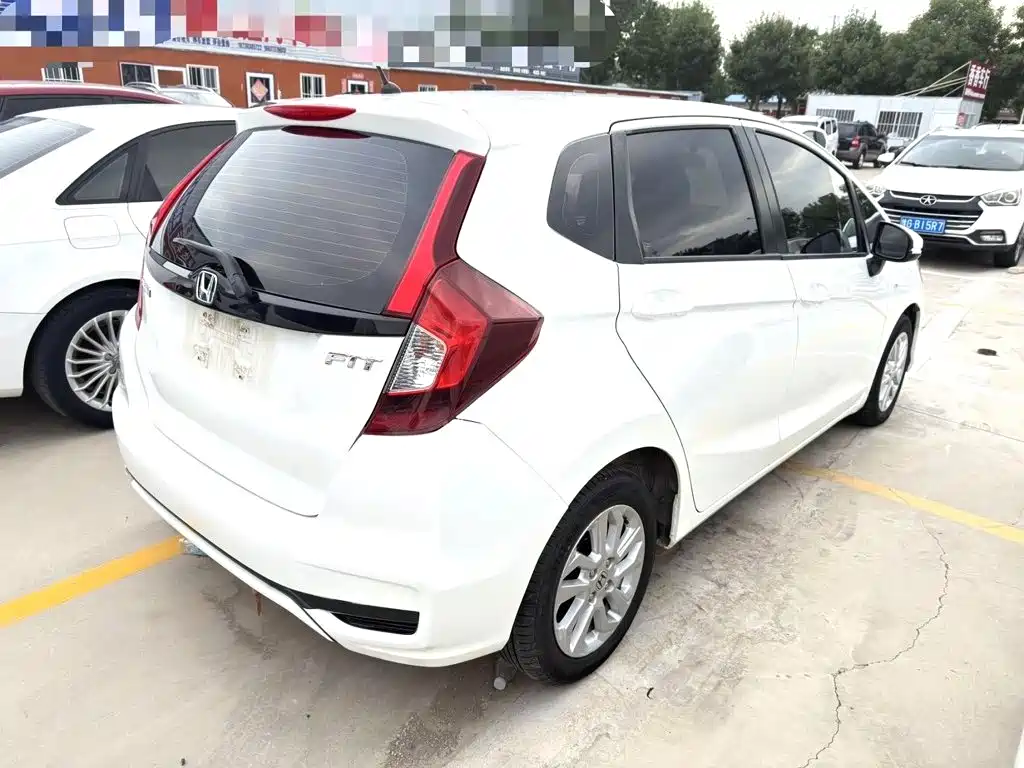 Honda Fit 2018