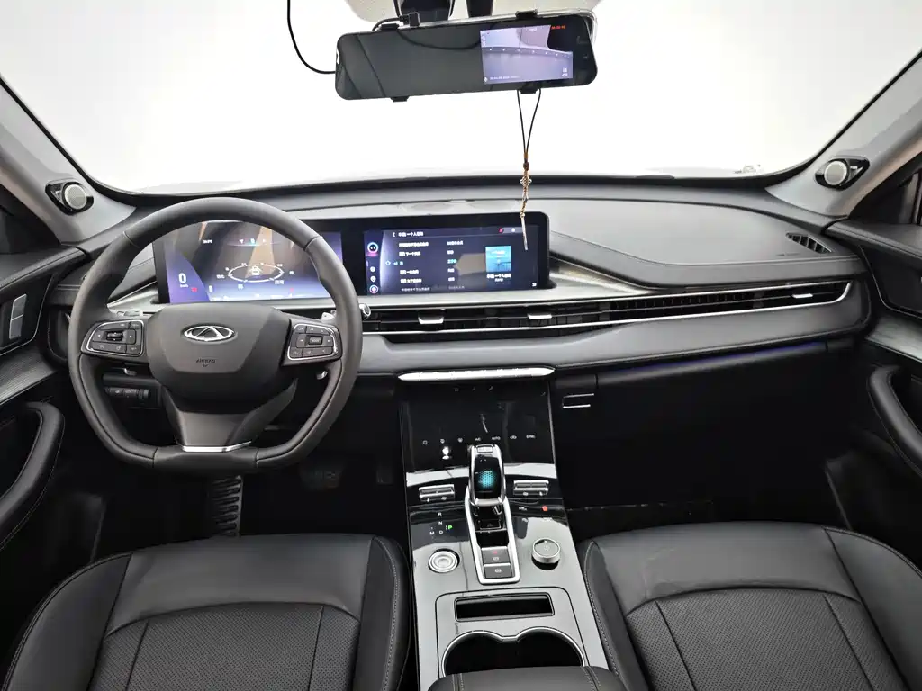 Chery Tiggo 8 PLUS 2023 — фото 9