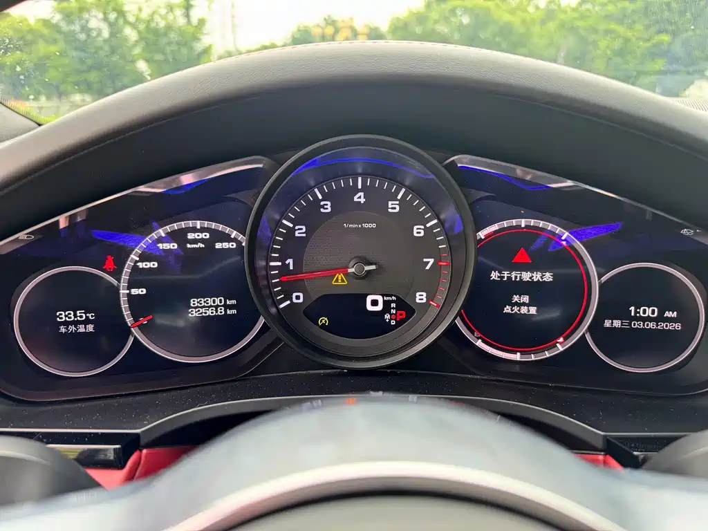 Porsche Cayenne 2020 — фото 17
